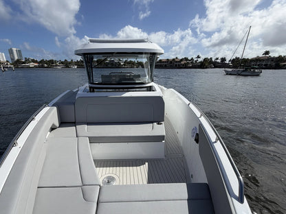 2026 Cruisers Yachts 38 VTR 38.0 feet, Clearwater, Florida #40