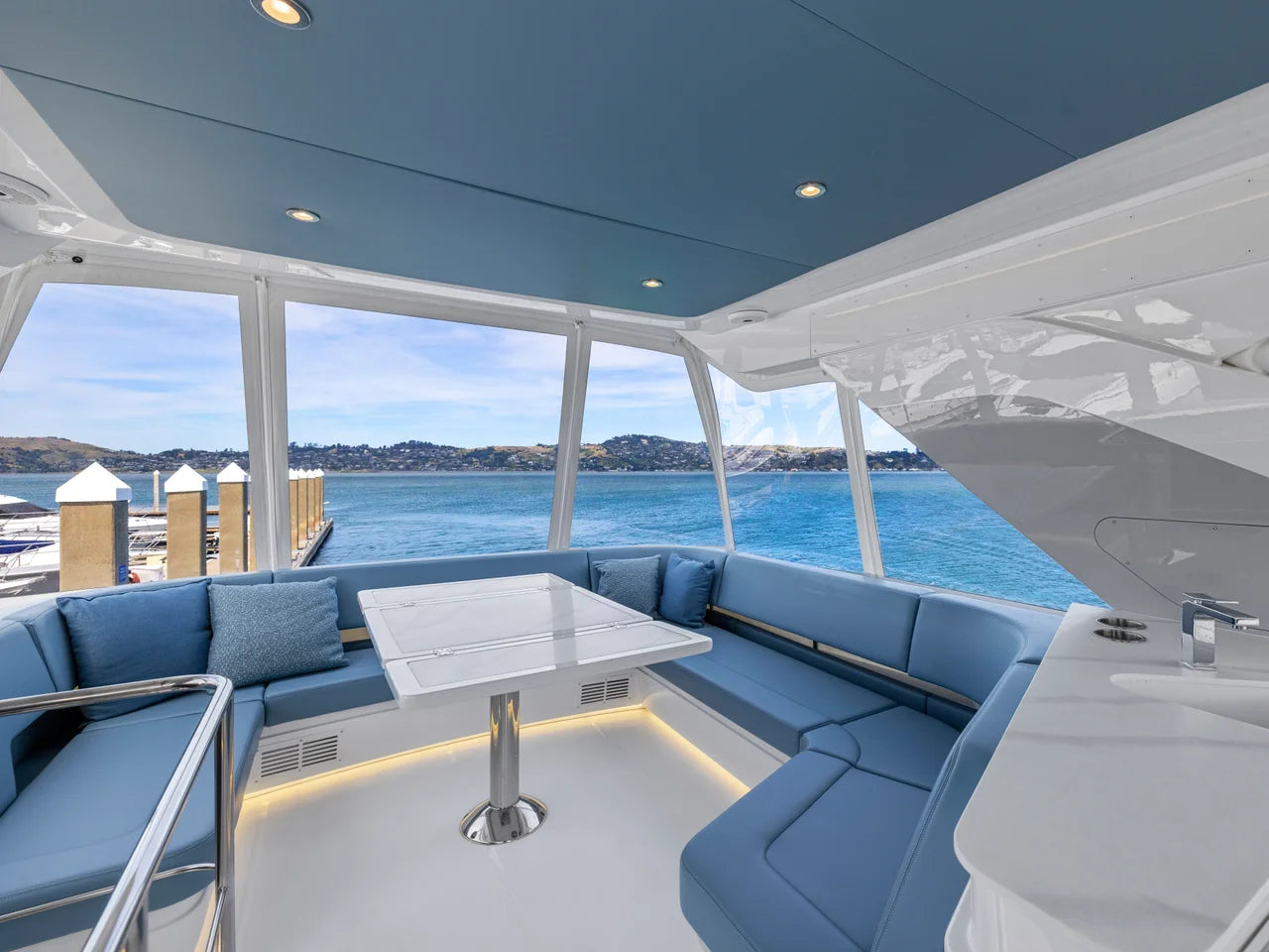 2026 Cruisers Yachts 57 FLY 57.0 feet, Clearwater, Florida #38