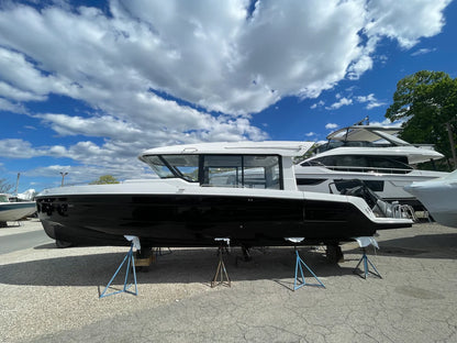 2026 Cruisers Yachts 38 VTR EC 38.0 feet, Clearwater, Florida #1