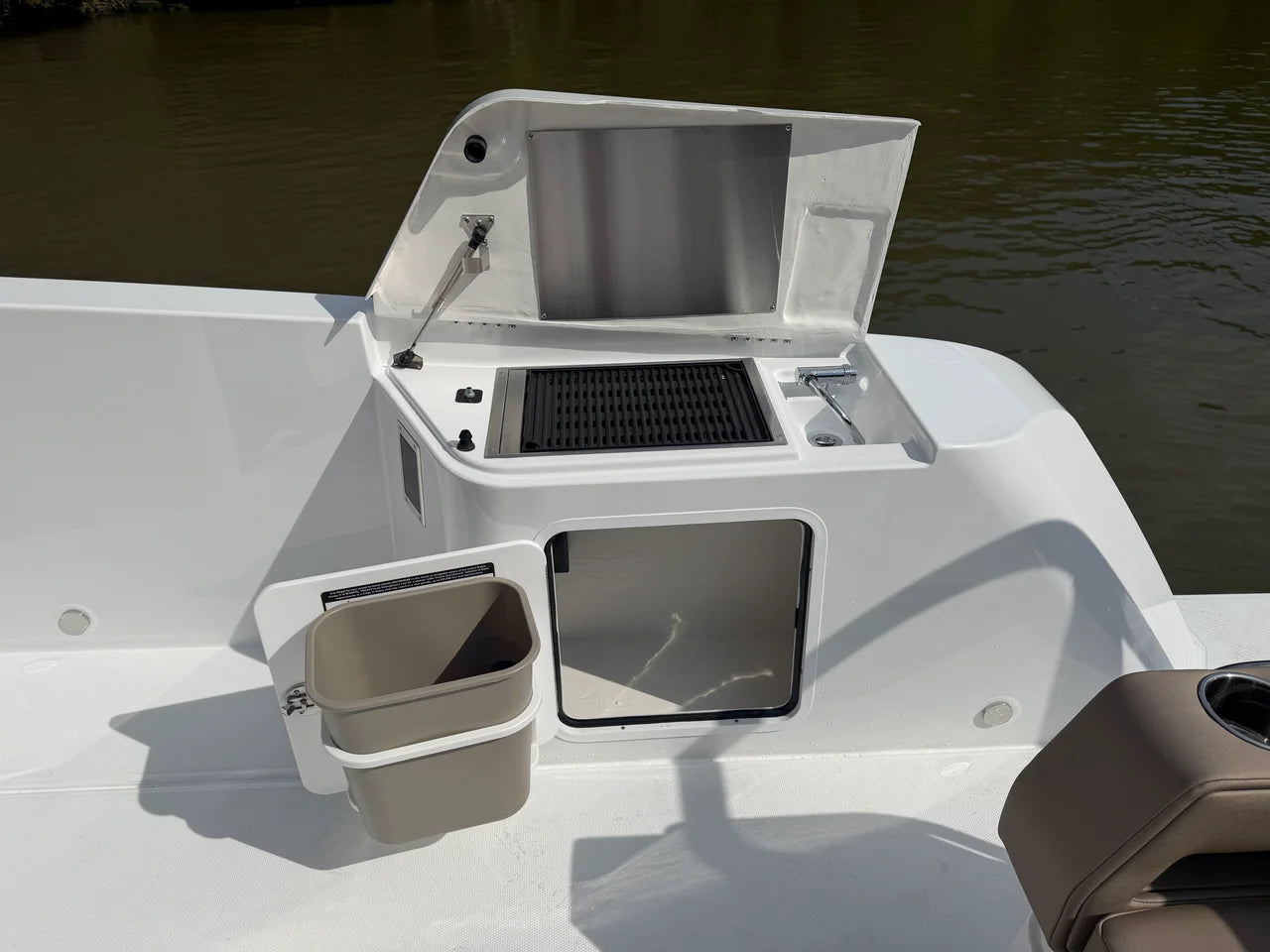 2026 Cruisers Yachts 38 VTR 38.0 feet, Clearwater, Florida #15