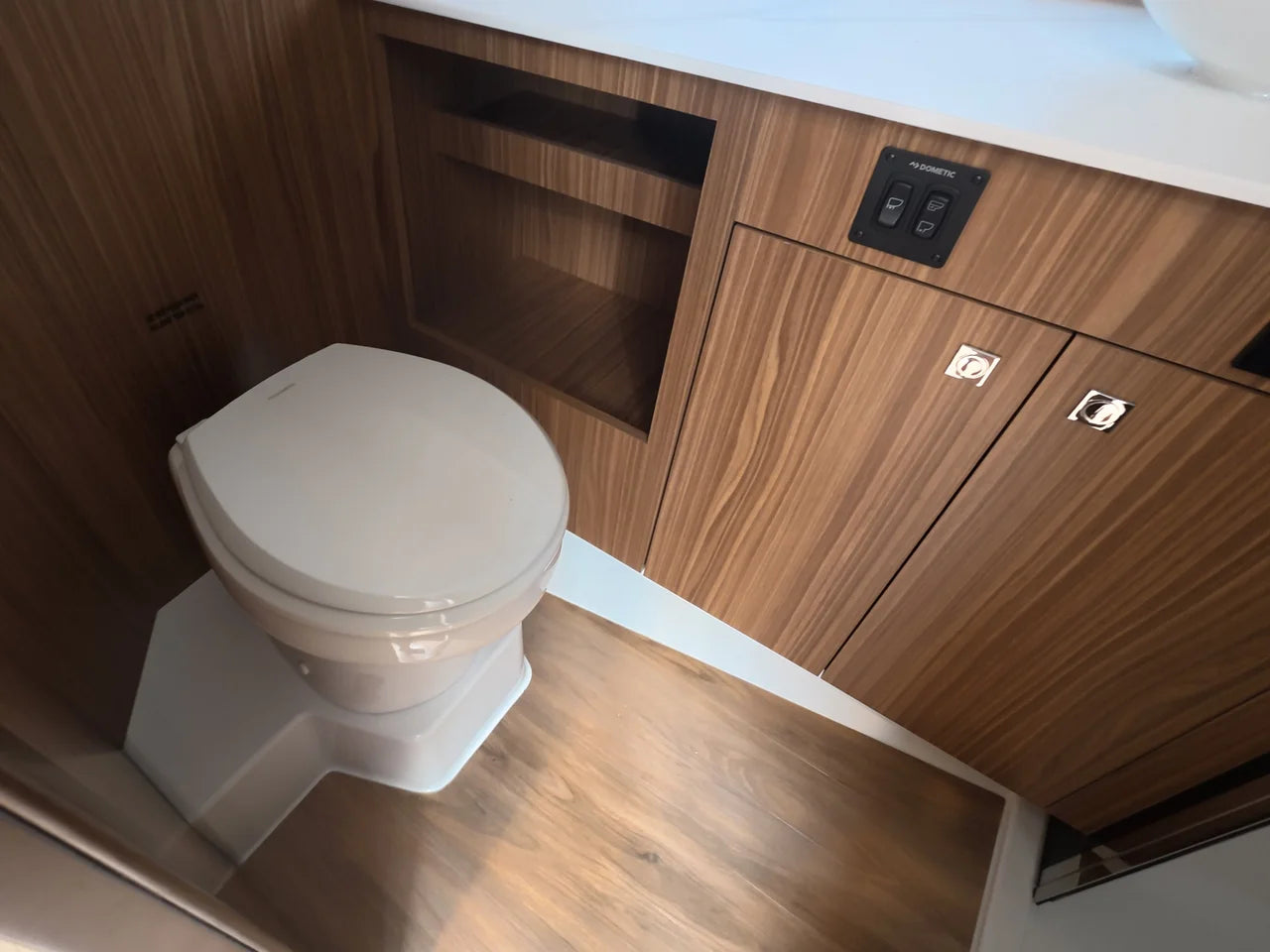 2026 Cruisers Yachts 50GLS OB 50.0 feet, Clearwater, Florida #47