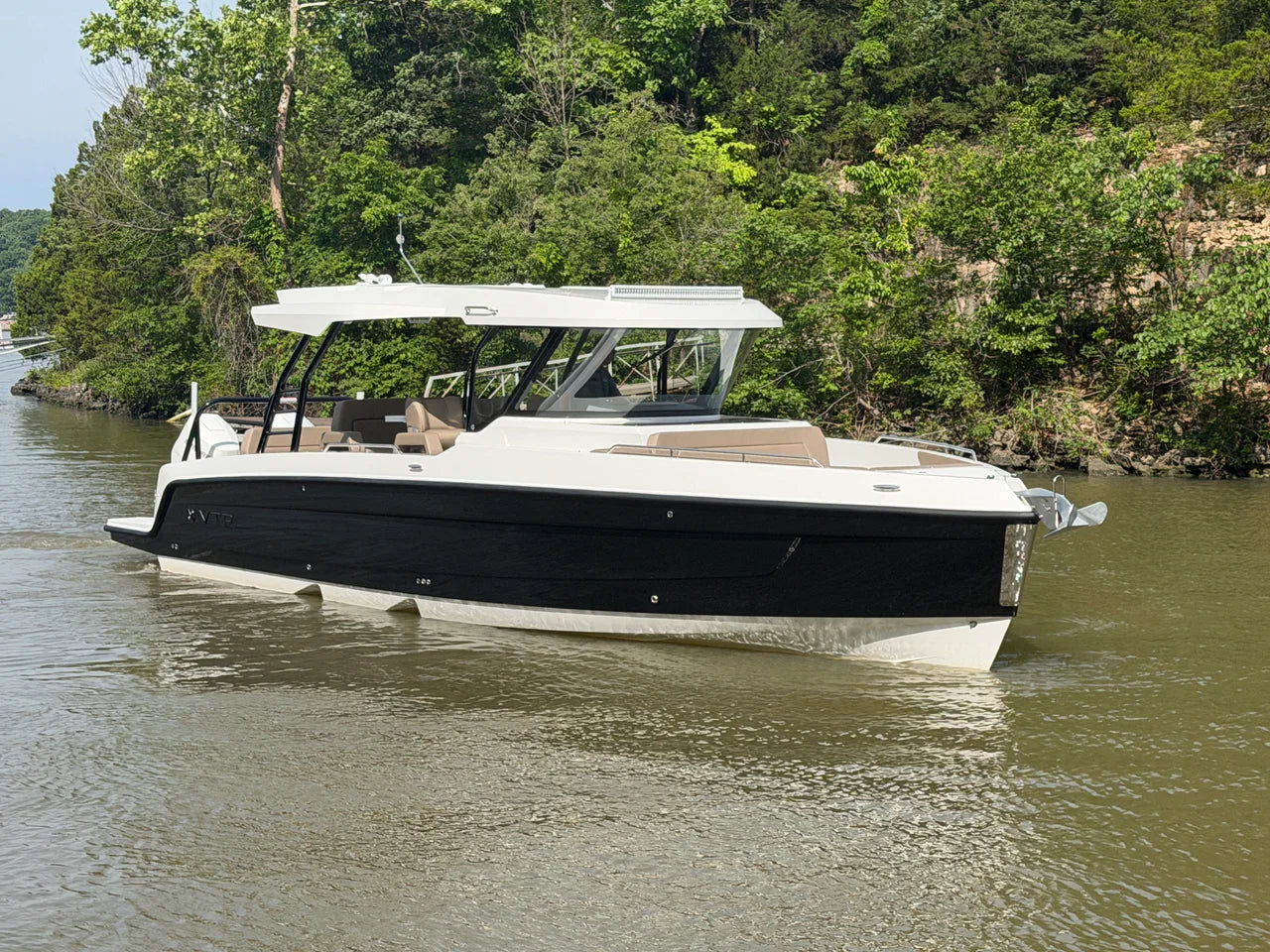 2026 Cruisers Yachts 38 VTR 38.0 feet, Clearwater, Florida #7