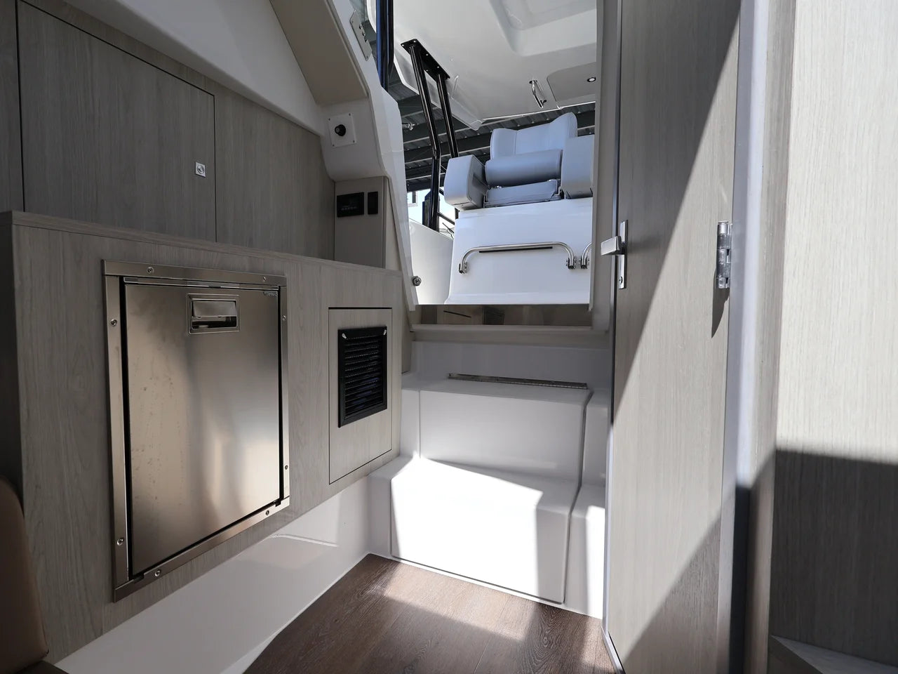 2026 Cruisers Yachts 38 VTR 38.0 feet, Clearwater, Florida #39
