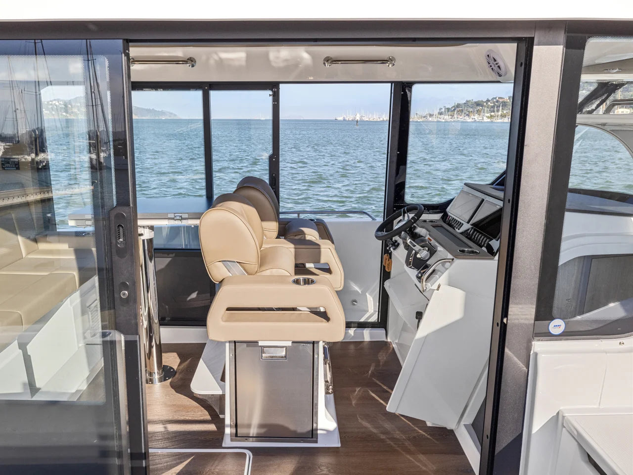 2026 Cruisers Yachts 38 VTR EC 38.0 feet, Clearwater, Florida #10