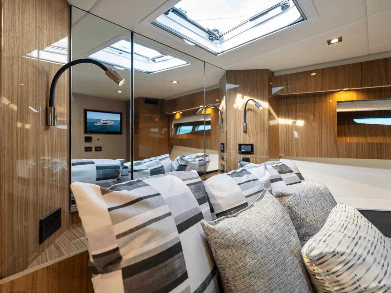 2026 Cruisers Yachts 50 Cantius 50.0 feet, Clearwater, Florida #79