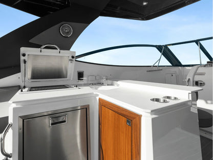 2027 Cruisers Yachts 38GLS-OB 38.0 feet, Clearwater, Florida #37