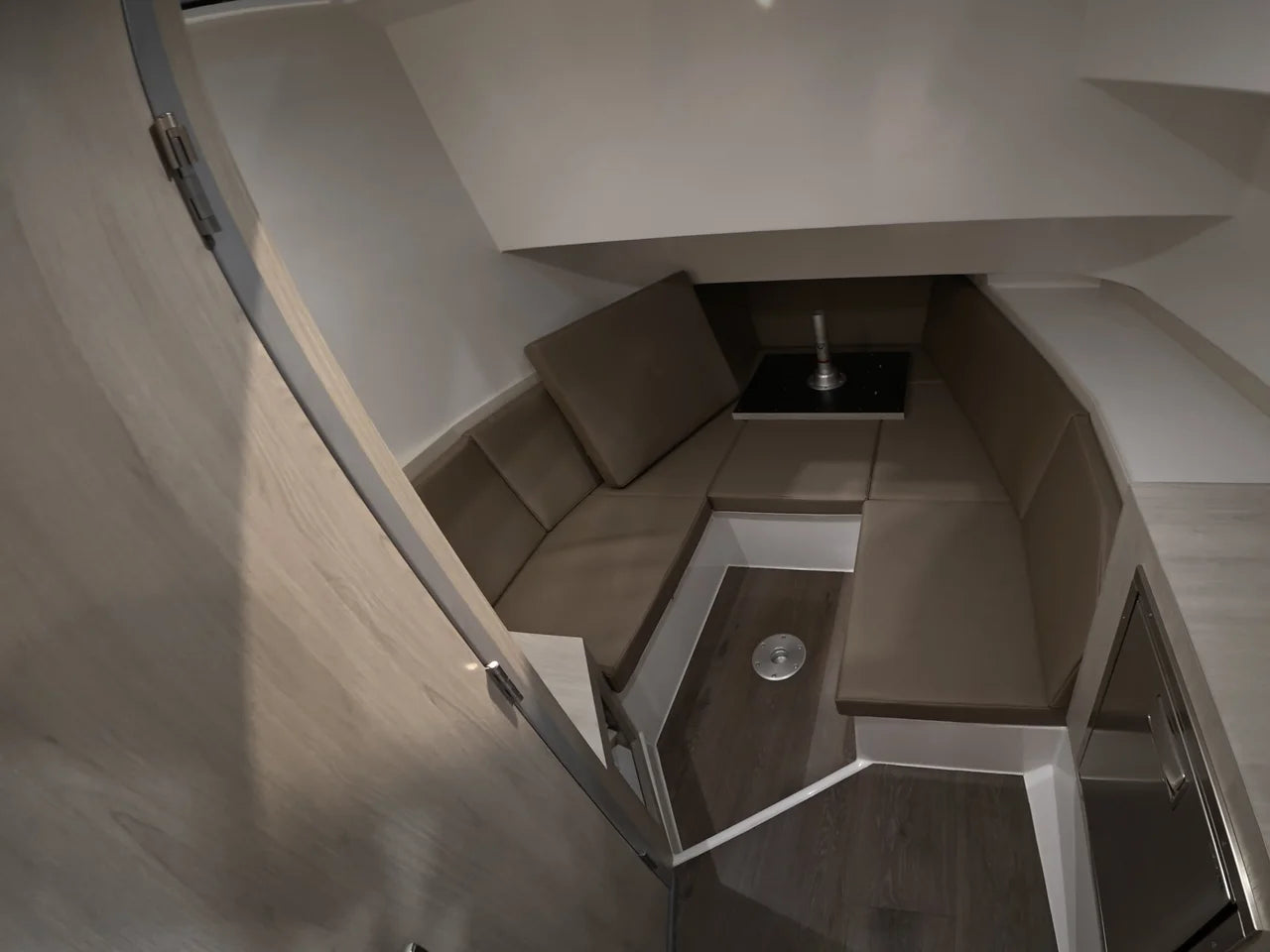 2026 Cruisers Yachts 38 VTR EC 38.0 feet, Clearwater, Florida #31