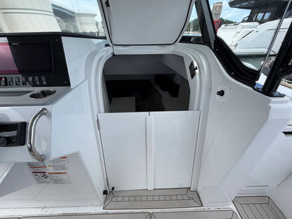 2026 Cruisers Yachts 38 VTR 38.0 feet, Clearwater, Florida #20