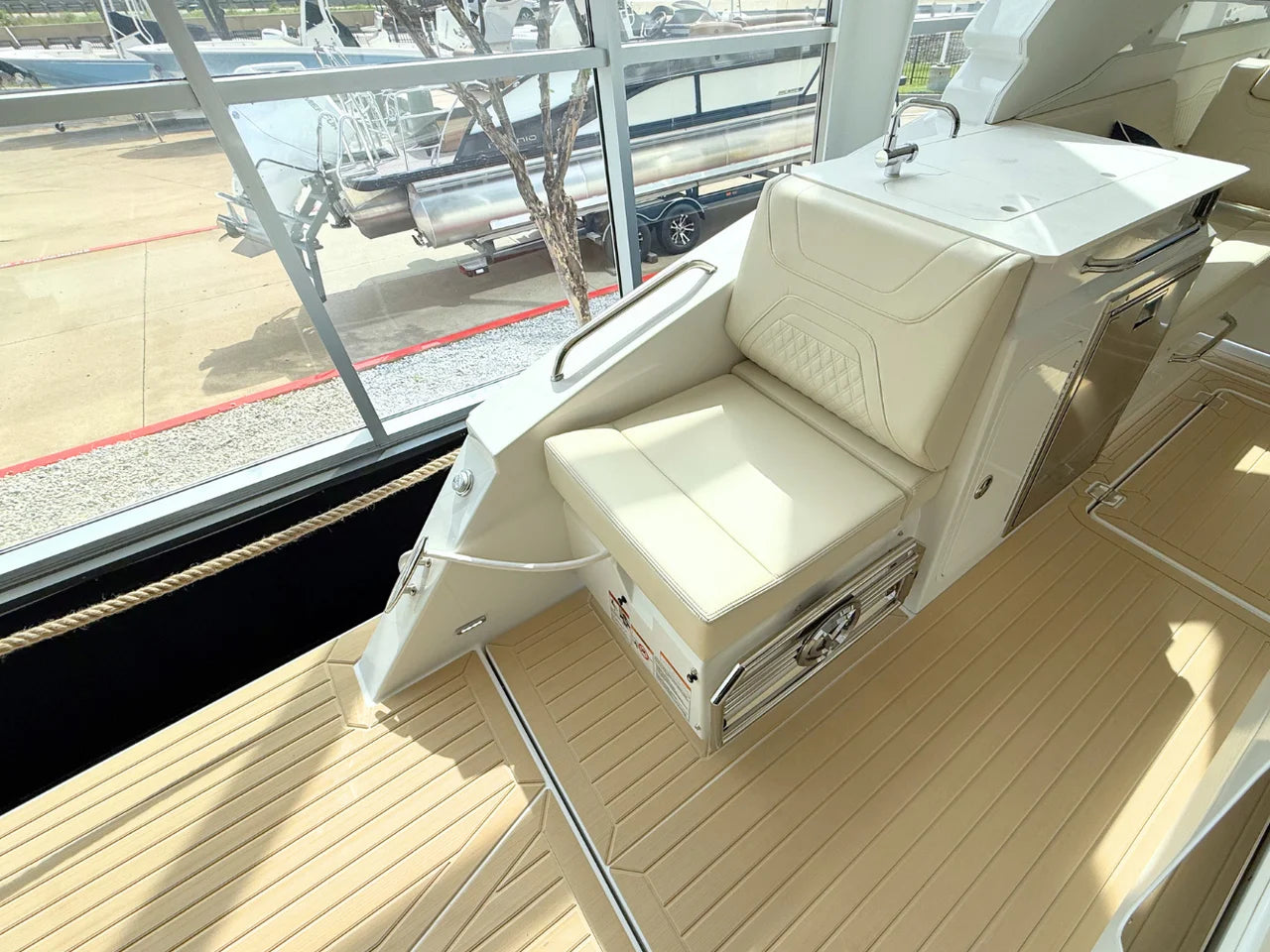 2026 Cruisers Yachts 34 GLS 34.0 feet, Clearwater, Florida #11