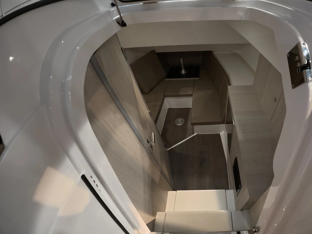 2026 Cruisers Yachts 38 VTR EC 38.0 feet, Clearwater, Florida #30