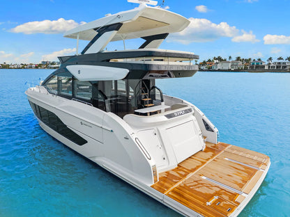 2026 Cruisers Yachts 57 FLY 57.0 feet, Clearwater, Florida #9