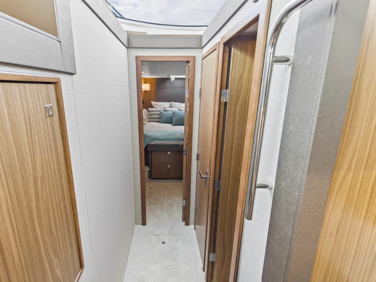 2026 Cruisers Yachts 42 Cantius 42.0 feet, Clearwater, Florida #42