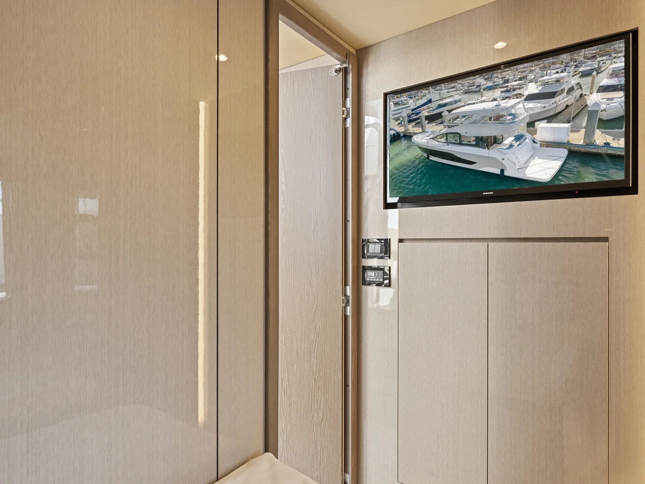 2026 Cruisers Yachts 57 FLY 57.0 feet, Clearwater, Florida #68