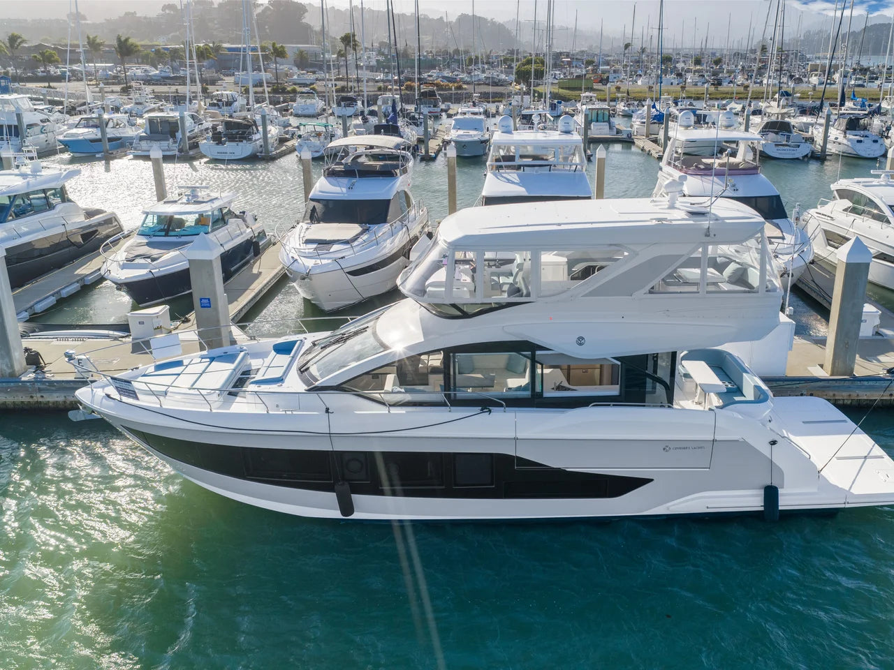 2026 Cruisers Yachts 57 FLY 57.0 feet, Clearwater, Florida #3