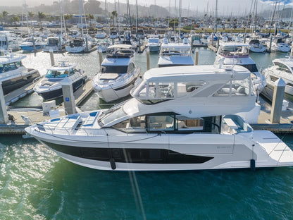 2026 Cruisers Yachts 57 FLY 57.0 feet, Clearwater, Florida #3