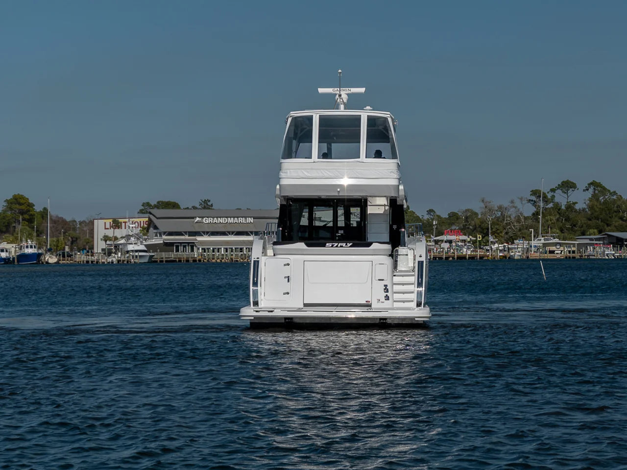 2026 Cruisers Yachts 57 FLY 57.0 feet, Clearwater, Florida #4