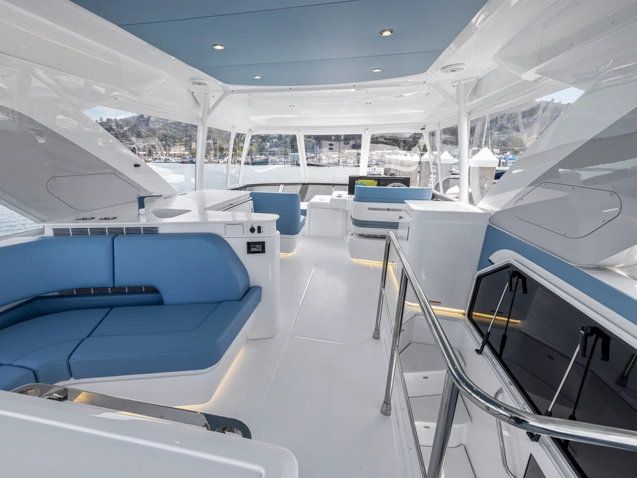 2026 Cruisers Yachts 57 FLY 57.0 feet, Clearwater, Florida #39