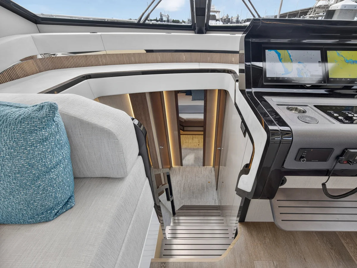 2026 Cruisers Yachts 57 FLY 57.0 feet, Clearwater, Florida #8