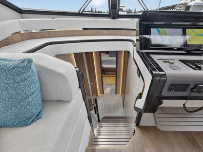 2026 Cruisers Yachts 57 FLY 57.0 feet, Clearwater, Florida #8