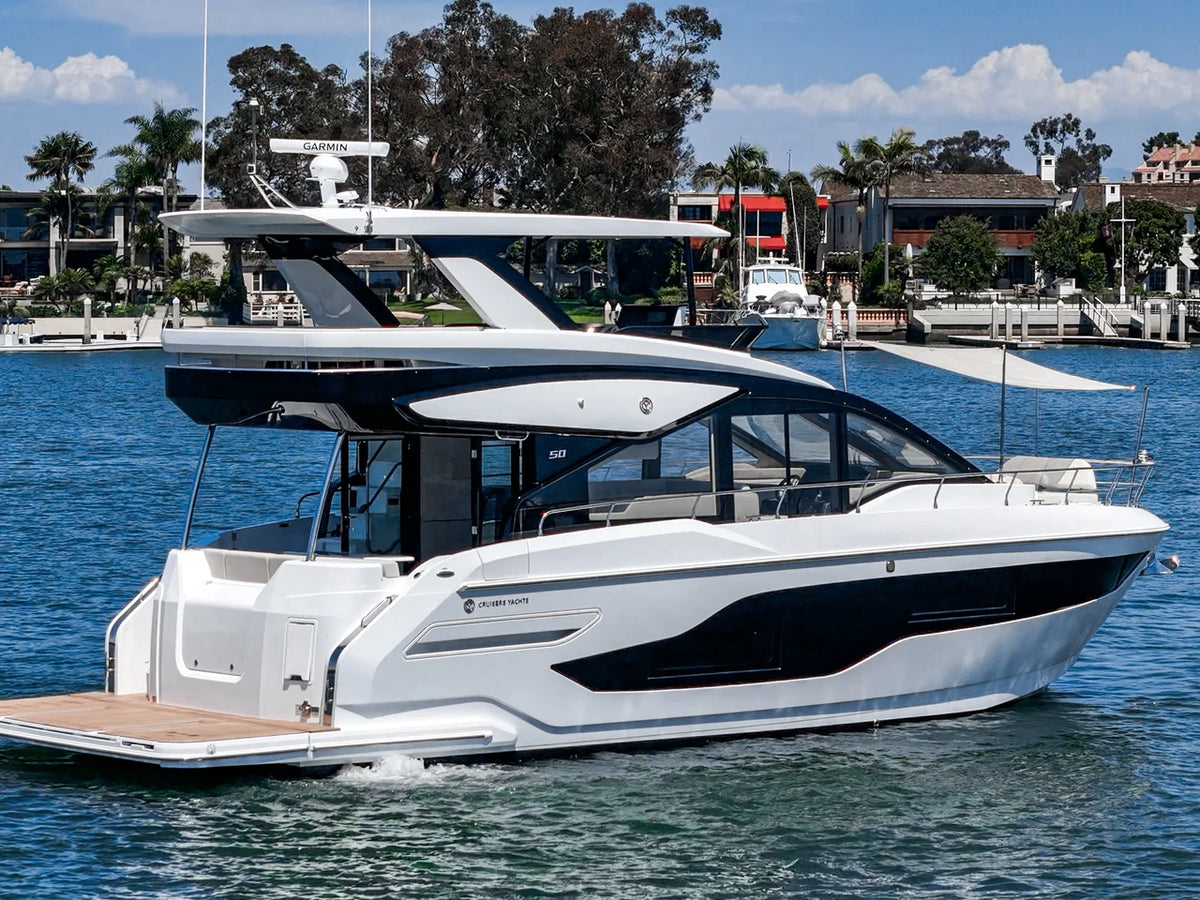 2027 Cruisers Yachts 50 FLY 50.0 feet, Clearwater, Florida #20