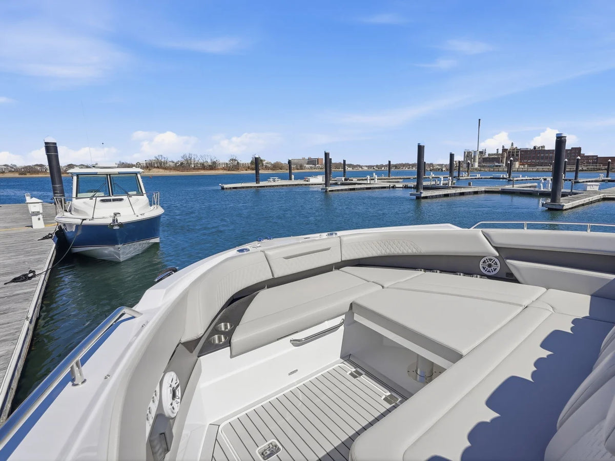 2026 Cruisers Yachts 50GLS OB 50.0 feet, Clearwater, Florida #49