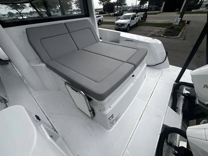 2026 Cruisers Yachts 38 VTR EC 38.0 feet, Clearwater, Florida #12