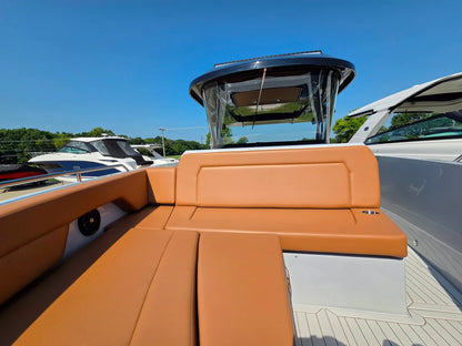 2027 Cruisers Yachts 38 VTR 38.0 feet, Clearwater, Florida #40