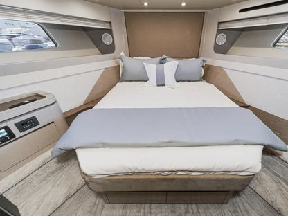 2027 Cruisers Yachts 50 FLY 50.0 feet, Clearwater, Florida #82