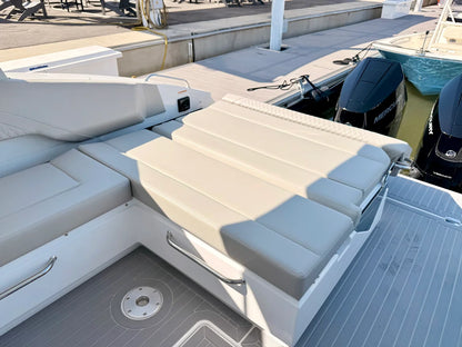 2026 Cruisers Yachts 34 GLS Outboard 34.0 feet, Clearwater, Florida #44