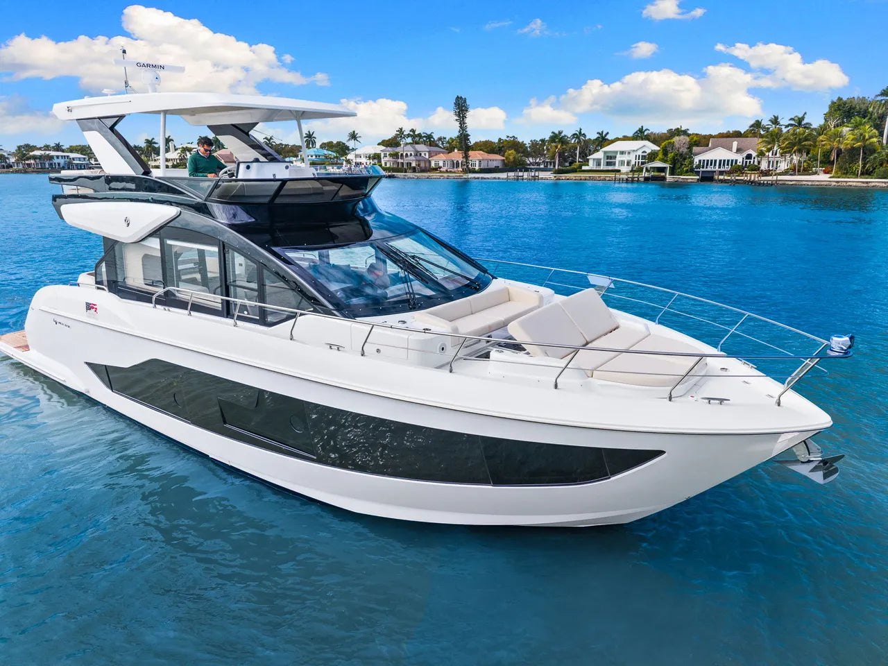 2026 Cruisers Yachts 57 FLY 57.0 feet, Clearwater, Florida #6