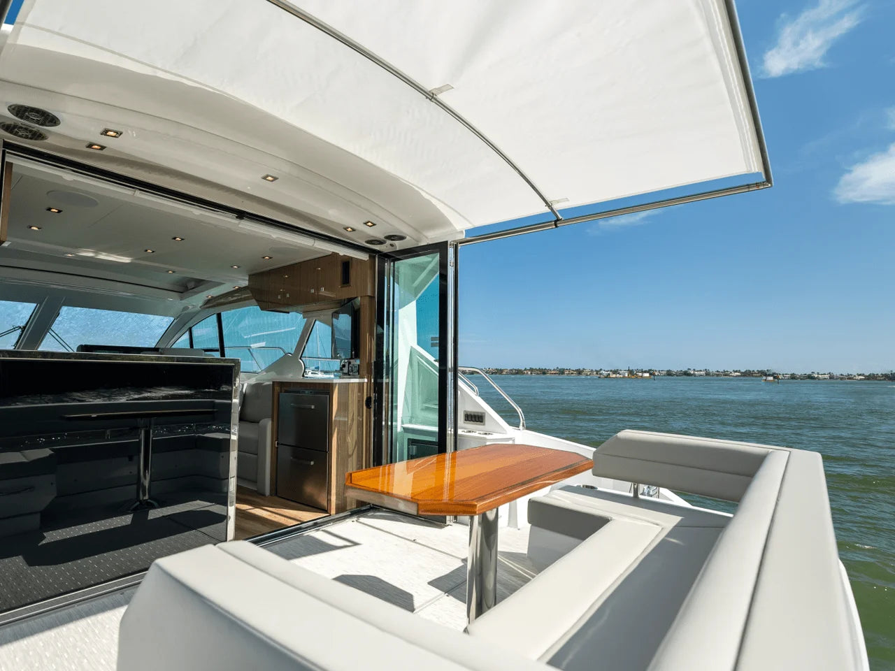 2026 Cruisers Yachts 50 Cantius 50.0 feet, Clearwater, Florida #81