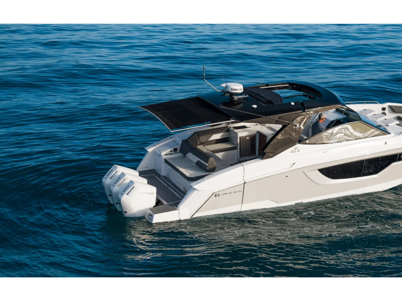 2027 Cruisers Yachts 38GLS-OB 38.0 feet, Clearwater, Florida #25