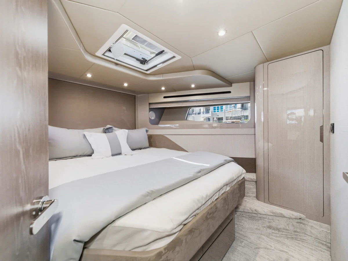 2027 Cruisers Yachts 50 FLY 50.0 feet, Clearwater, Florida #83