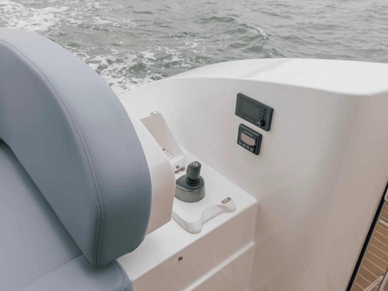 2027 Cruisers Yachts 57 FLY 57.0 feet, Clearwater, Florida #24