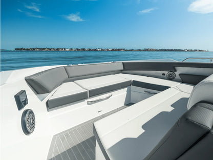 2027 Cruisers Yachts 38GLS-OB 38.0 feet, Clearwater, Florida #86