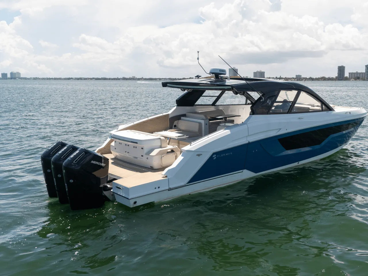 2025 Cruisers Yachts 50 GLS Outboard 50.0 feet, Clearwater, Florida #14