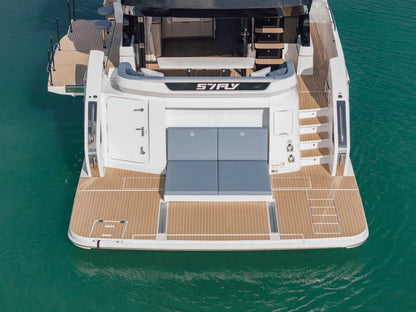 2026 Cruisers Yachts 57 FLY 57.0 feet, Clearwater, Florida #16