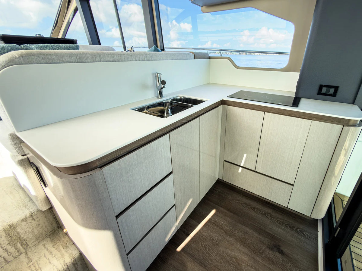 2026 Cruisers Yachts 50 FLY 50.0 feet, Clearwater, Florida #19