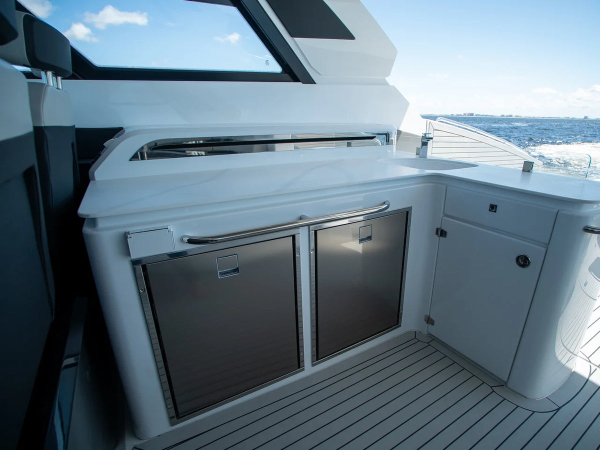 2026 Cruisers Yachts 50GLS OB 50.0 feet, Clearwater, Florida #17