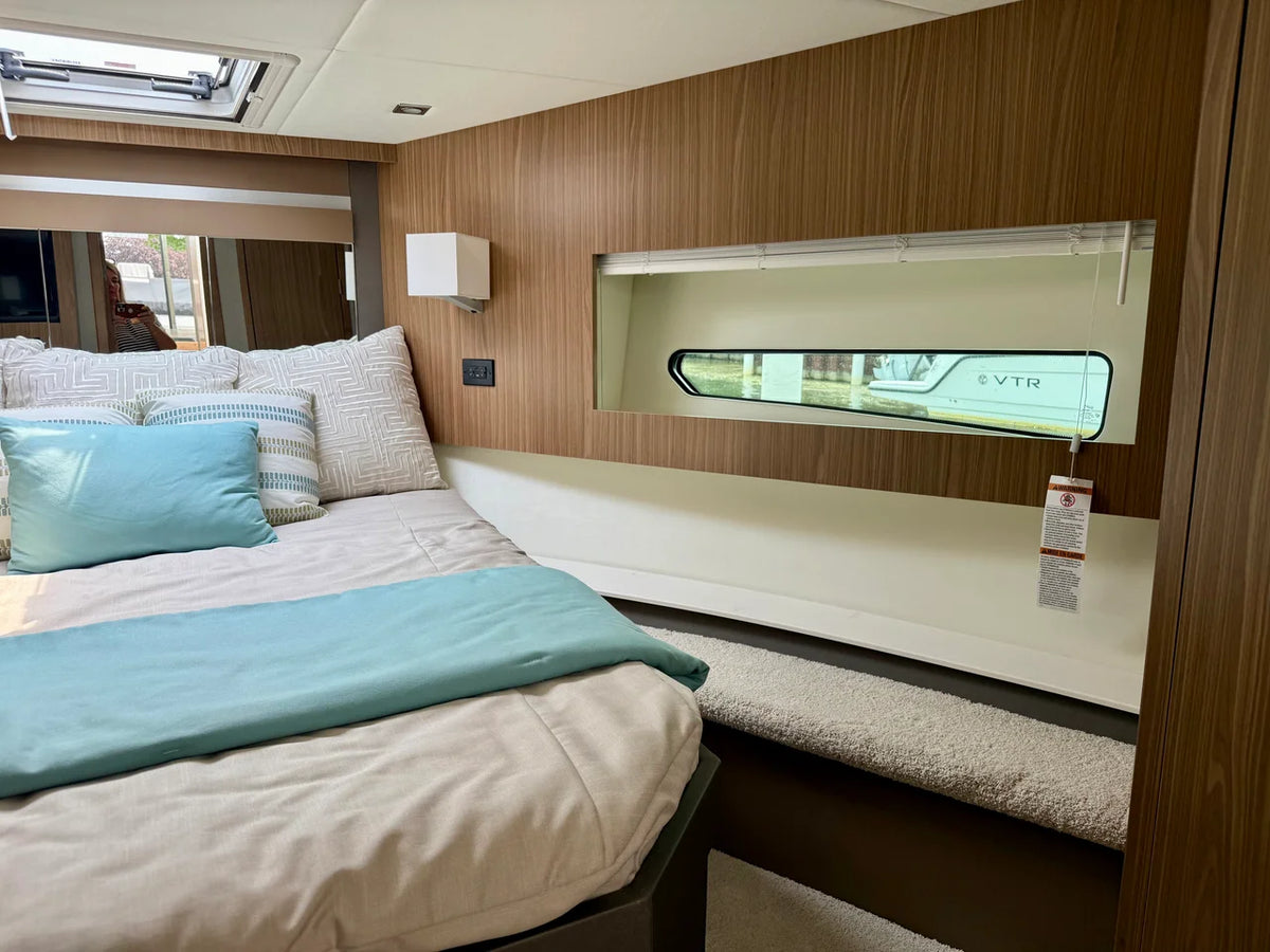 2026 Cruisers Yachts 46 Cantius 46.0 feet, Clearwater, Florida #32