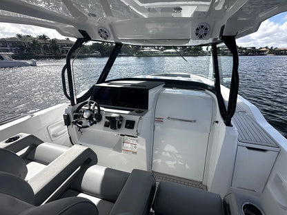 2026 Cruisers Yachts 38 VTR 38.0 feet, Clearwater, Florida #37