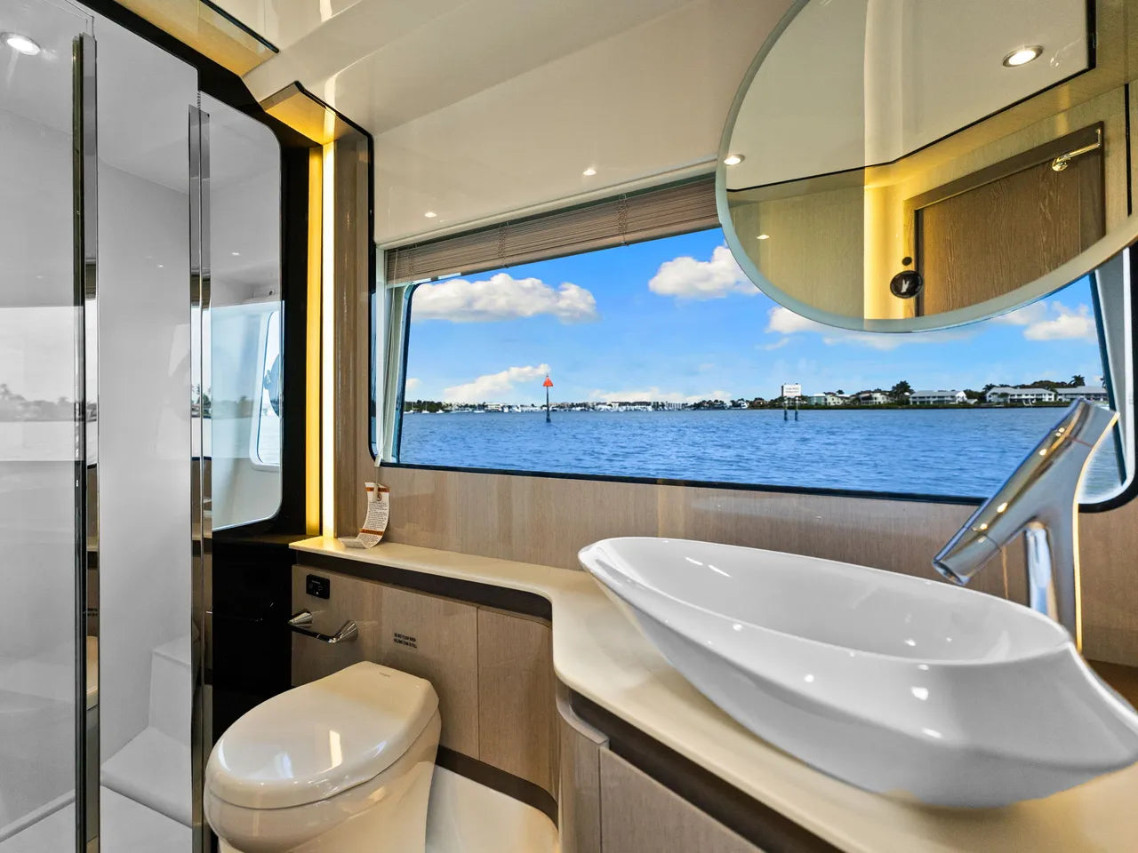 2026 Cruisers Yachts 57 FLY 57.0 feet, Clearwater, Florida #23