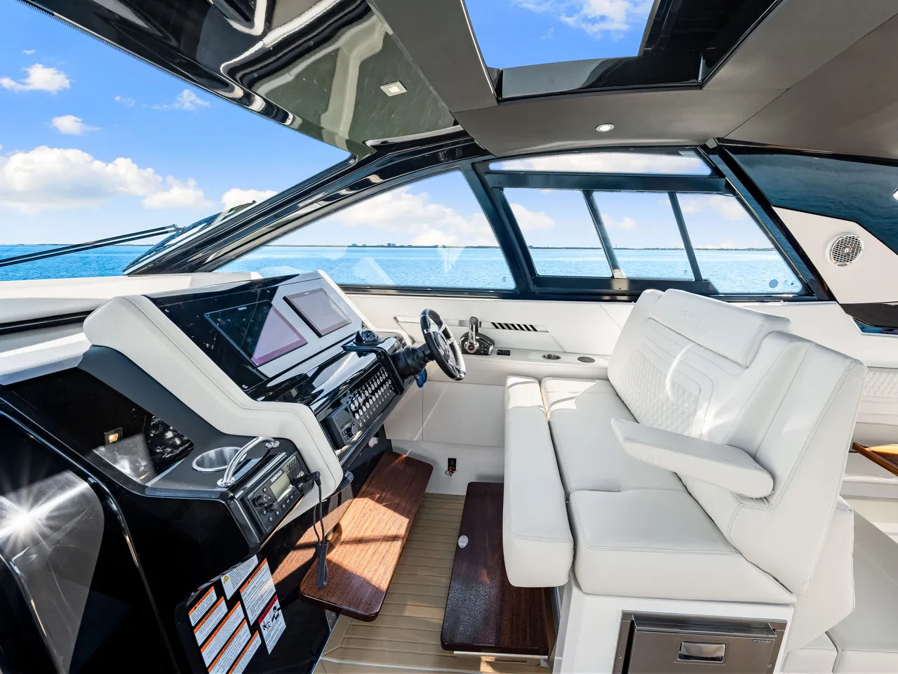 2026 Cruisers Yachts 42 GLS Outboard 42.0 feet, Clearwater, Florida #37