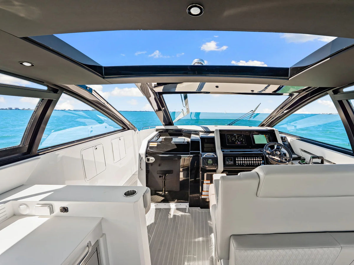 2026 Cruisers Yachts 42 GLS Outboard 42.0 feet, Clearwater, Florida #9