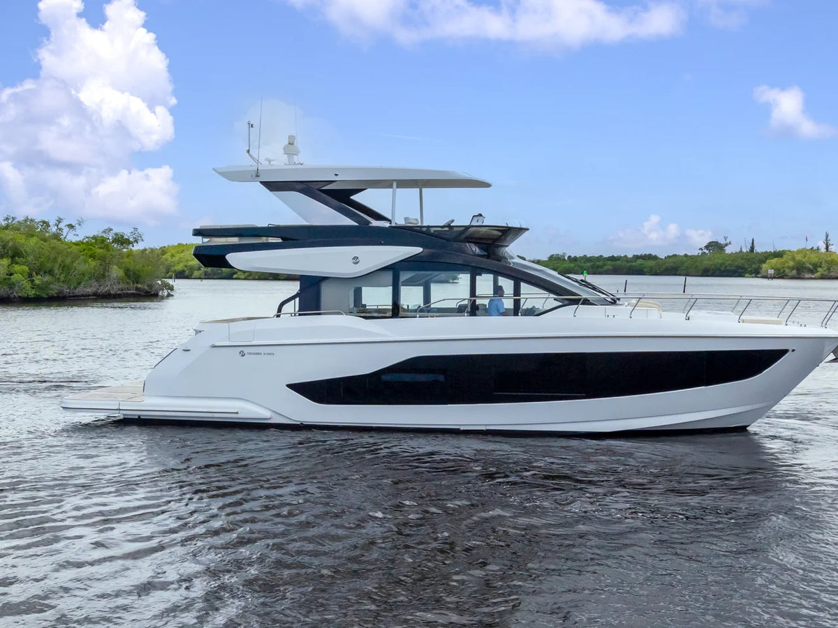 2026 Cruisers Yachts 57 FLY 57.0 feet, Clearwater, Florida #5