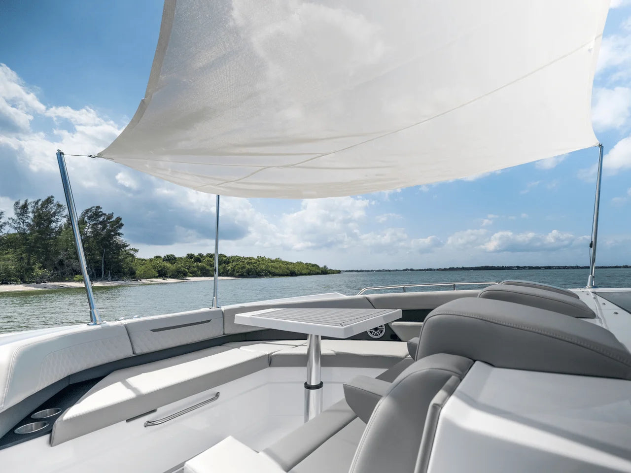 2026 Cruisers Yachts 50GLS OB 50.0 feet, Clearwater, Florida #86