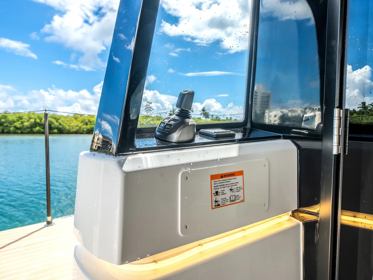 2026 Cruisers Yachts 57 FLY 57.0 feet, Clearwater, Florida #48