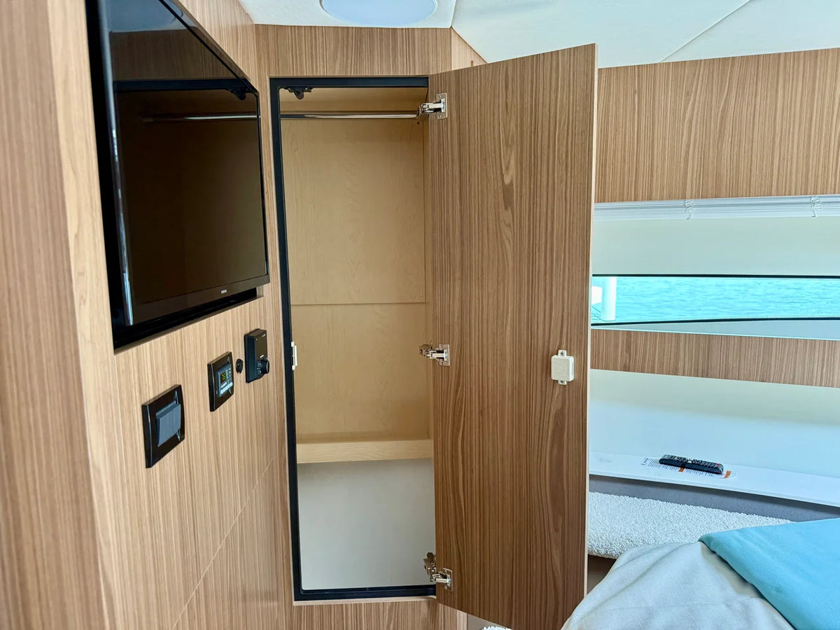 2026 Cruisers Yachts 46 Cantius 46.0 feet, Clearwater, Florida #47