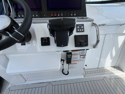 2026 Cruisers Yachts 38 VTR 38.0 feet, Clearwater, Florida #14