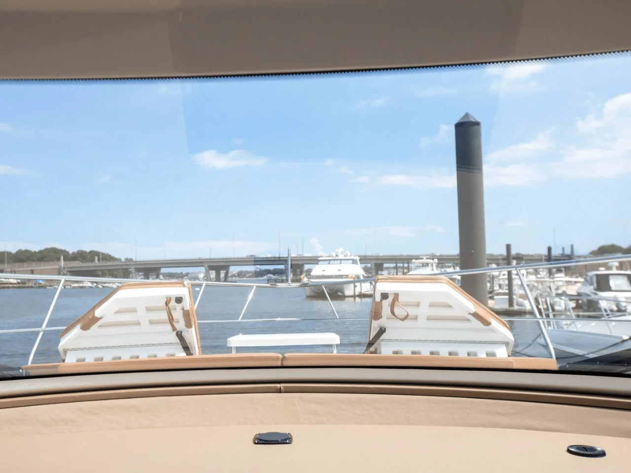2025 Cruisers Yachts 46 Cantius 46.0 feet, Clearwater, Florida #111
